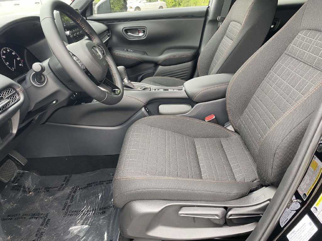 New 2026 Honda HR-V Sport image 12