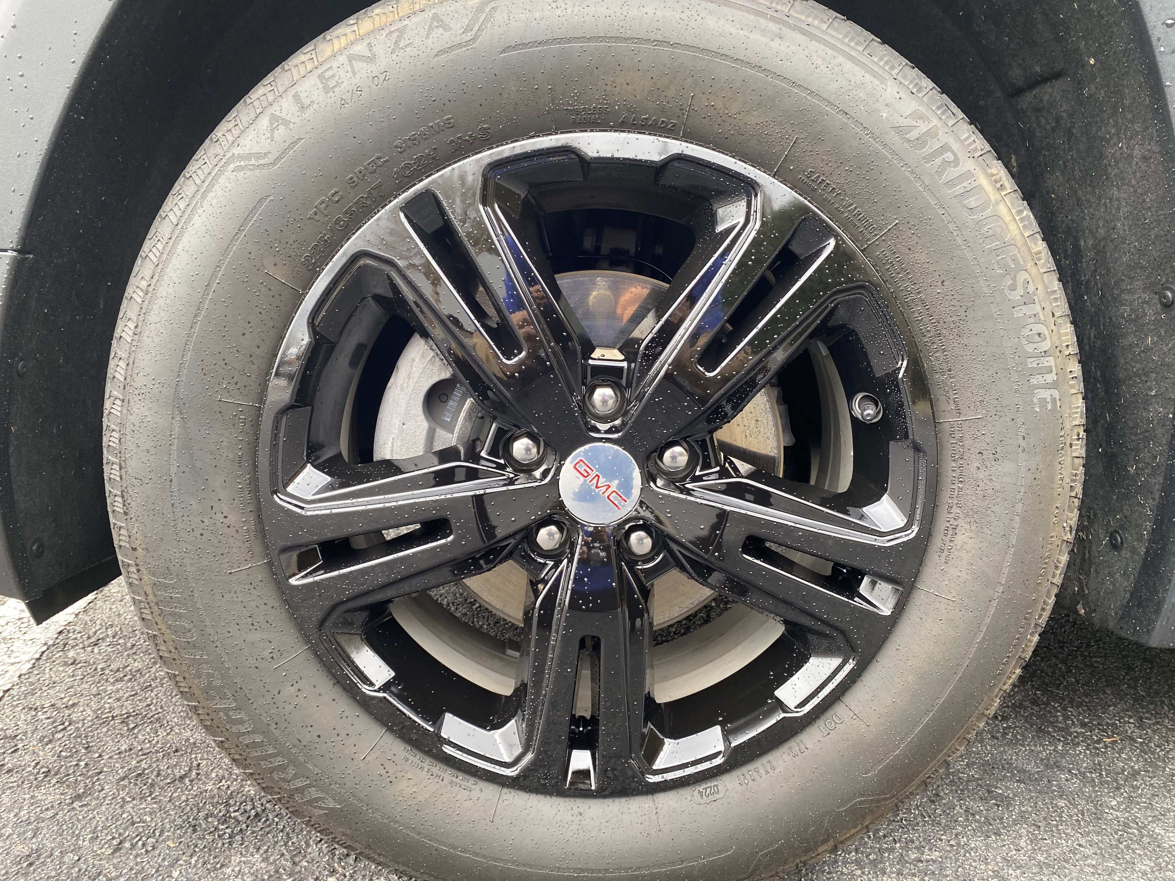 Used 2024 GMC Terrain SLE image 13