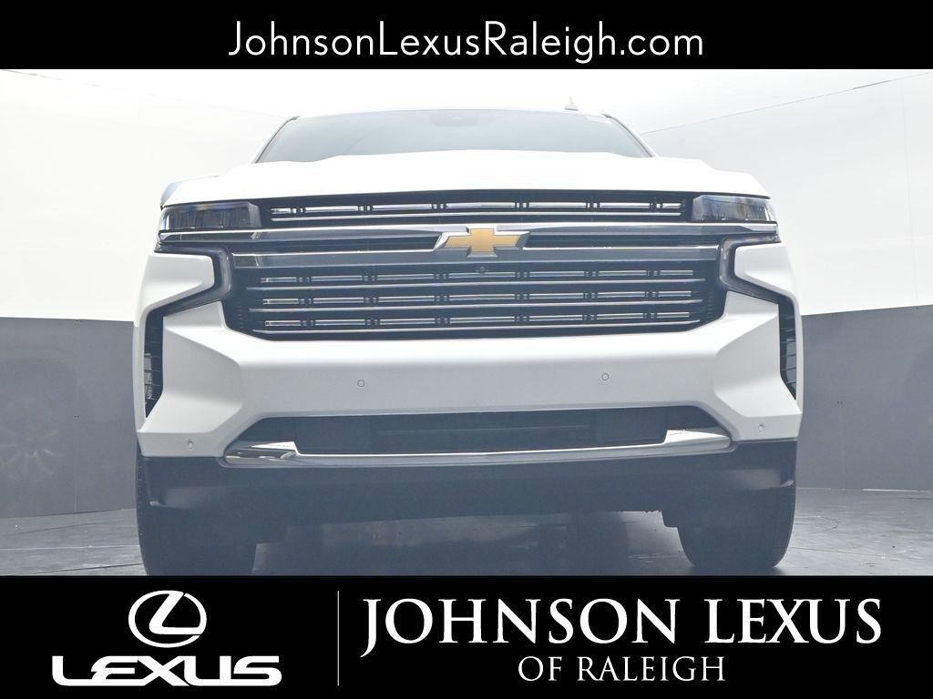 Used 2024 Chevrolet Suburban Premier image 15