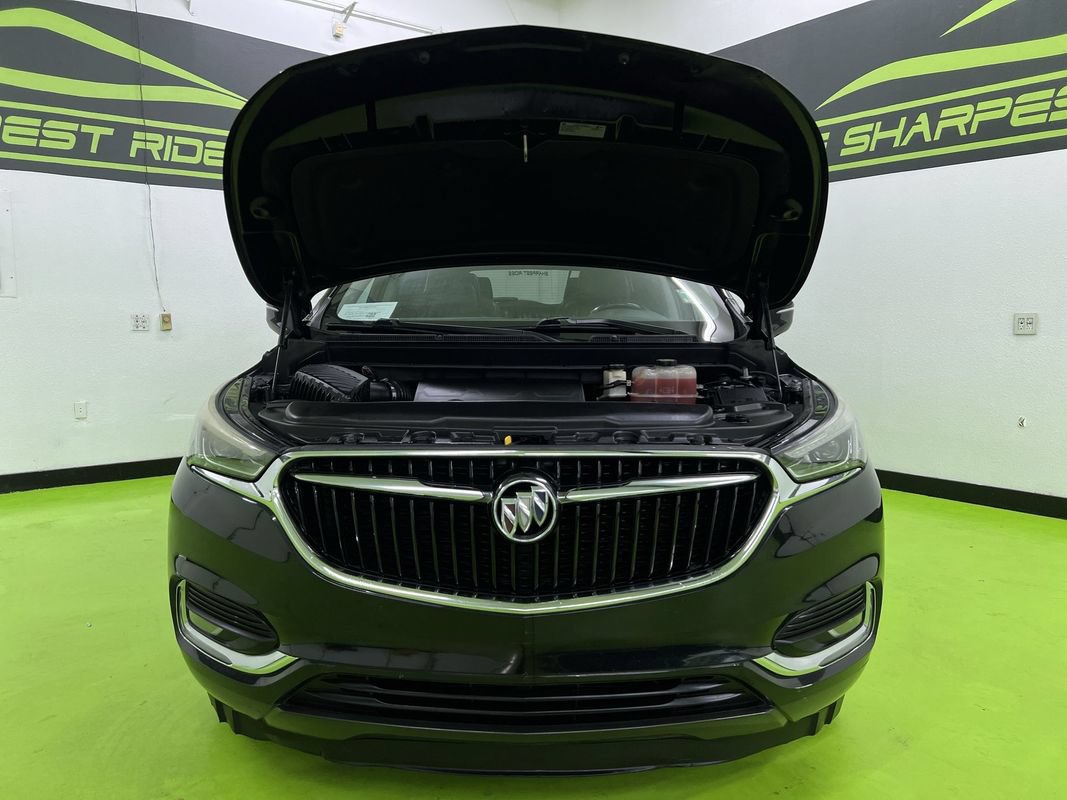 Used 2018 Buick Enclave Essence FWD image 4