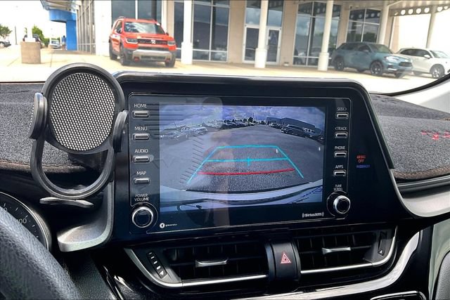 Used 2021 Toyota C-HR LE FWD image 13