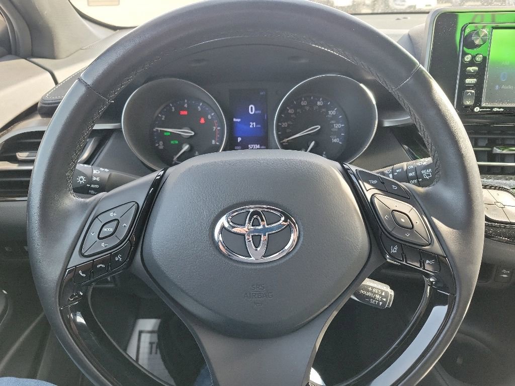 Used 2018 Toyota C-HR XLE FWD image 12