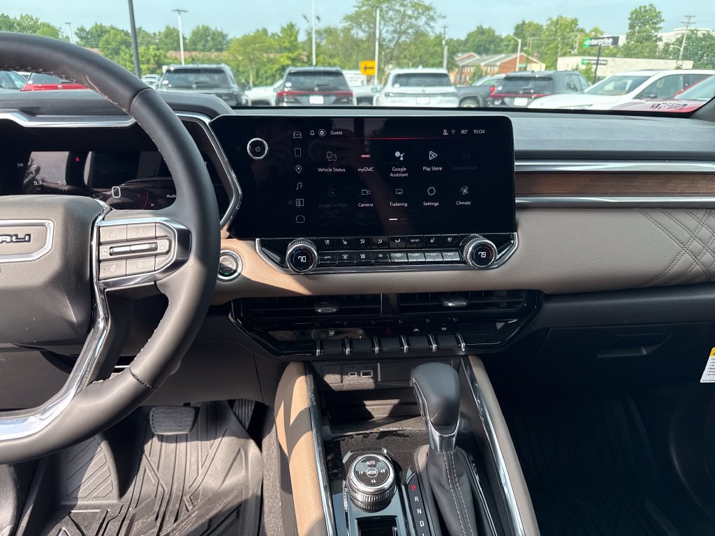New 2026 GMC Canyon Denali w/ LPO, Denali Black Edition AWD/4WD image 20