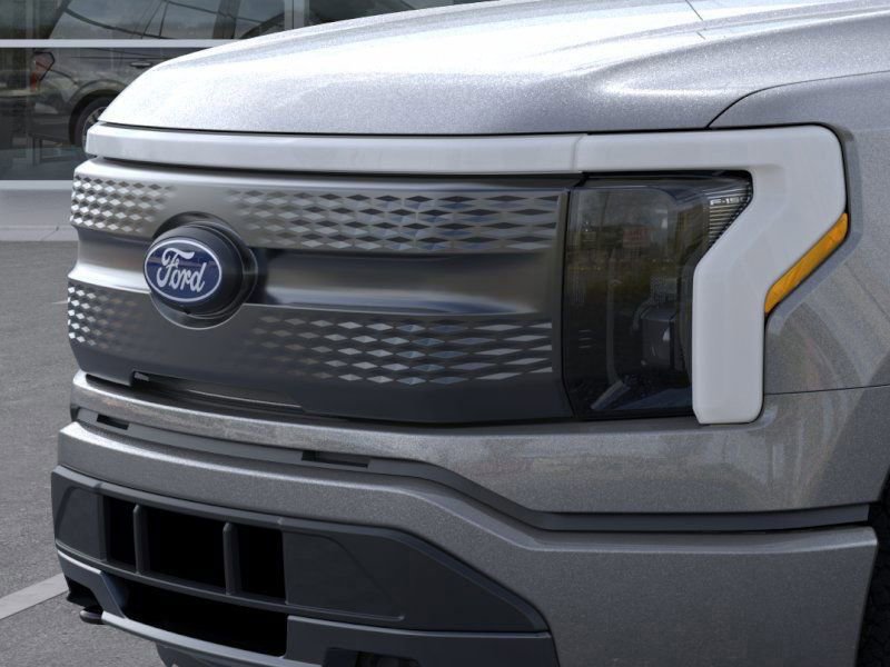 New 2025 Ford F150 Lightning XLT image 17