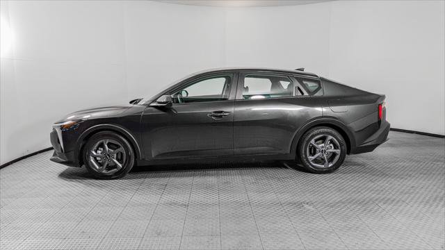 Used 2026 Kia K4 FWD image 3