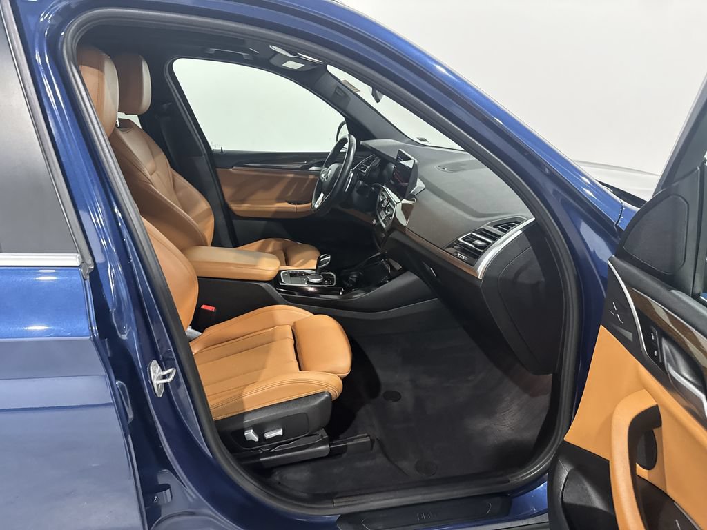 Used 2022 BMW X3 xDrive30i AWD/4WD image 21