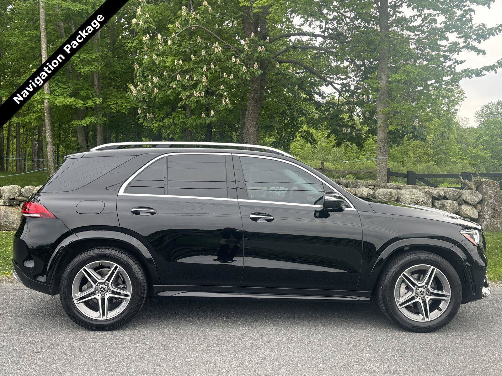 Used 2022 Mercedes-Benz GLE 350 4MATIC image 2