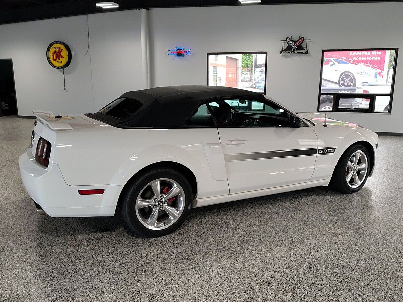Used 2008 Ford Mustang GT Premium RWD image 13