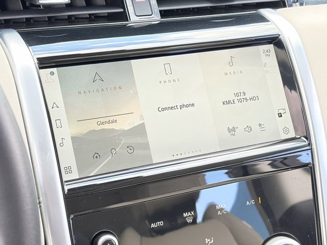 Used 2023 Land Rover Discovery Sport SE image 13