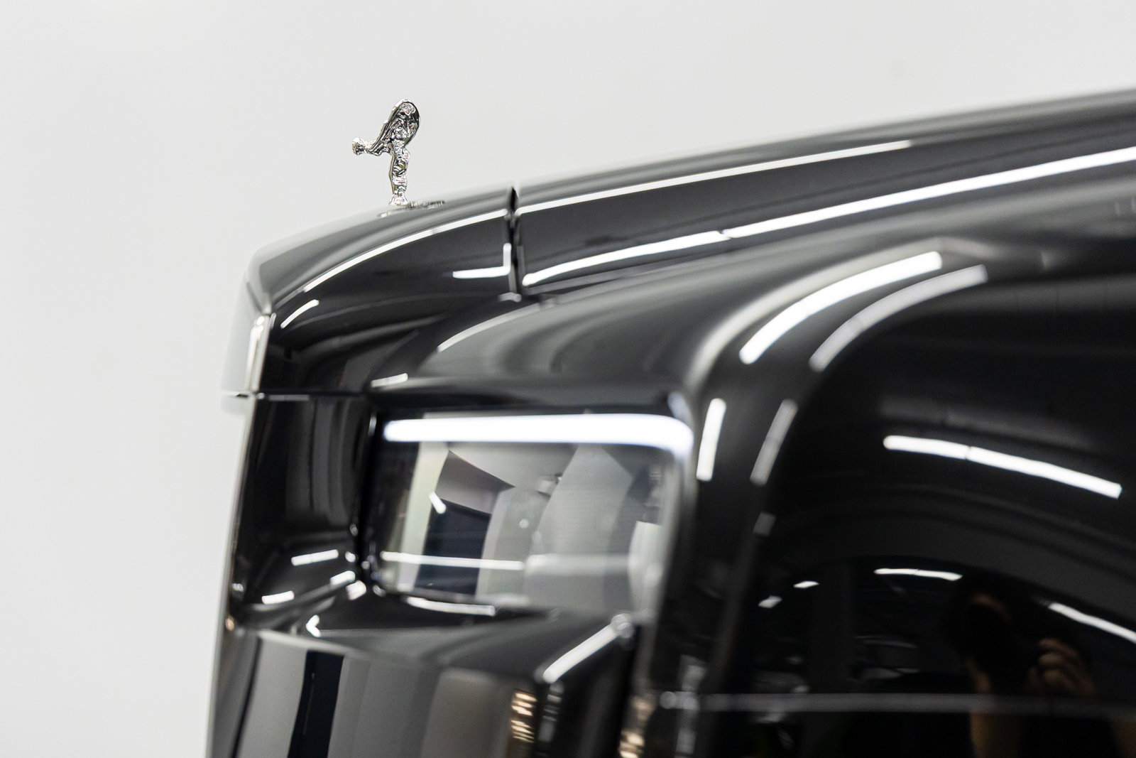 New 2026 Rolls-Royce Cullinan AWD/4WD image 16
