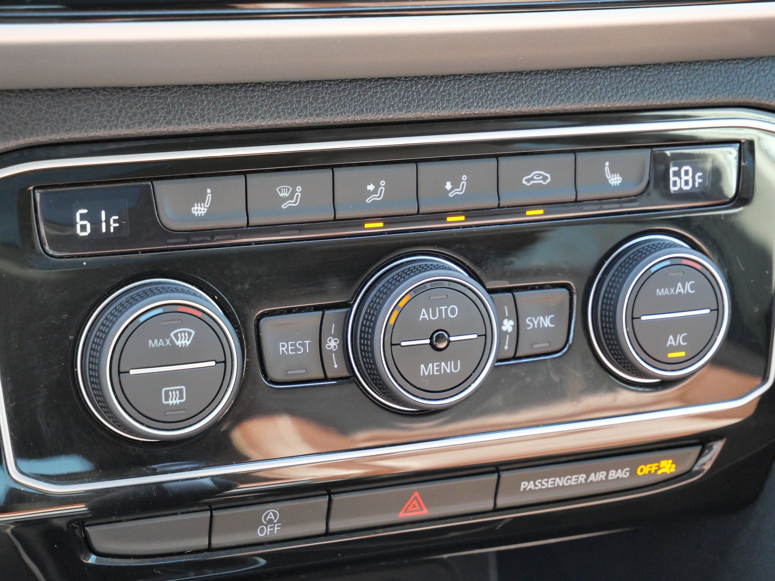 Certified 2022 Volkswagen Atlas SE image 24