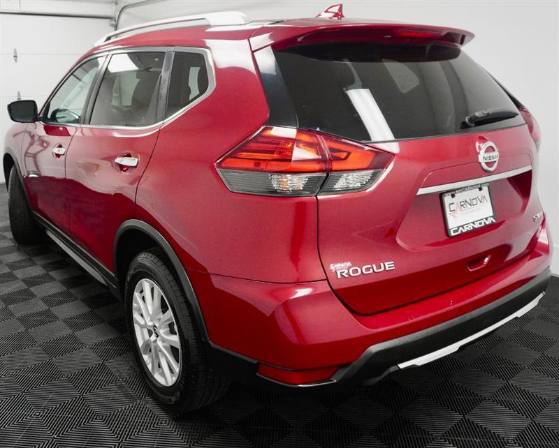 Used 2017 Nissan Rogue SV image 6