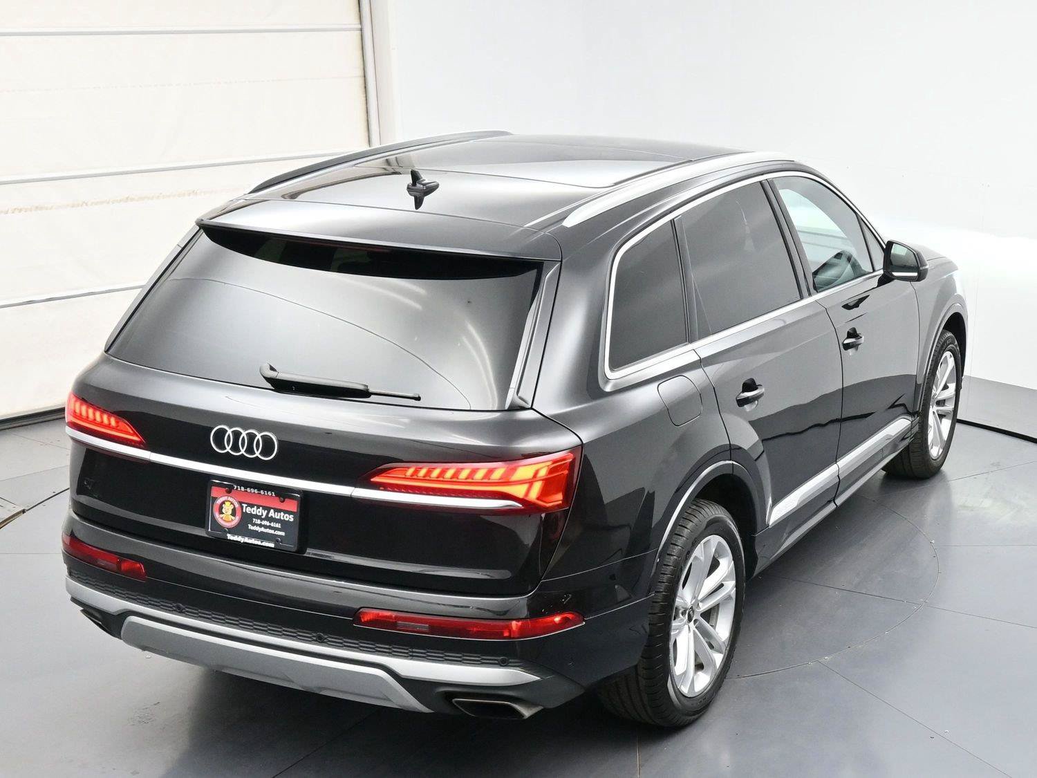 Used 2025 Audi Q7 3.0T Premium Plus AWD/4WD image 36