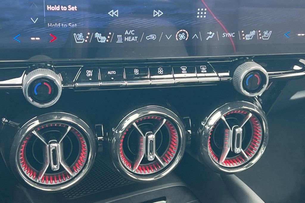 New 2026 Chevrolet Blazer EV RS image 18