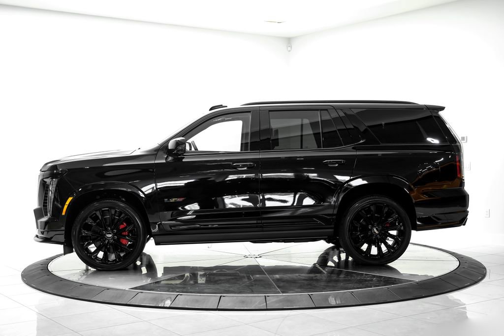 Used 2026 Cadillac Escalade V w/ LPO, ONYX Package AWD/4WD image 13