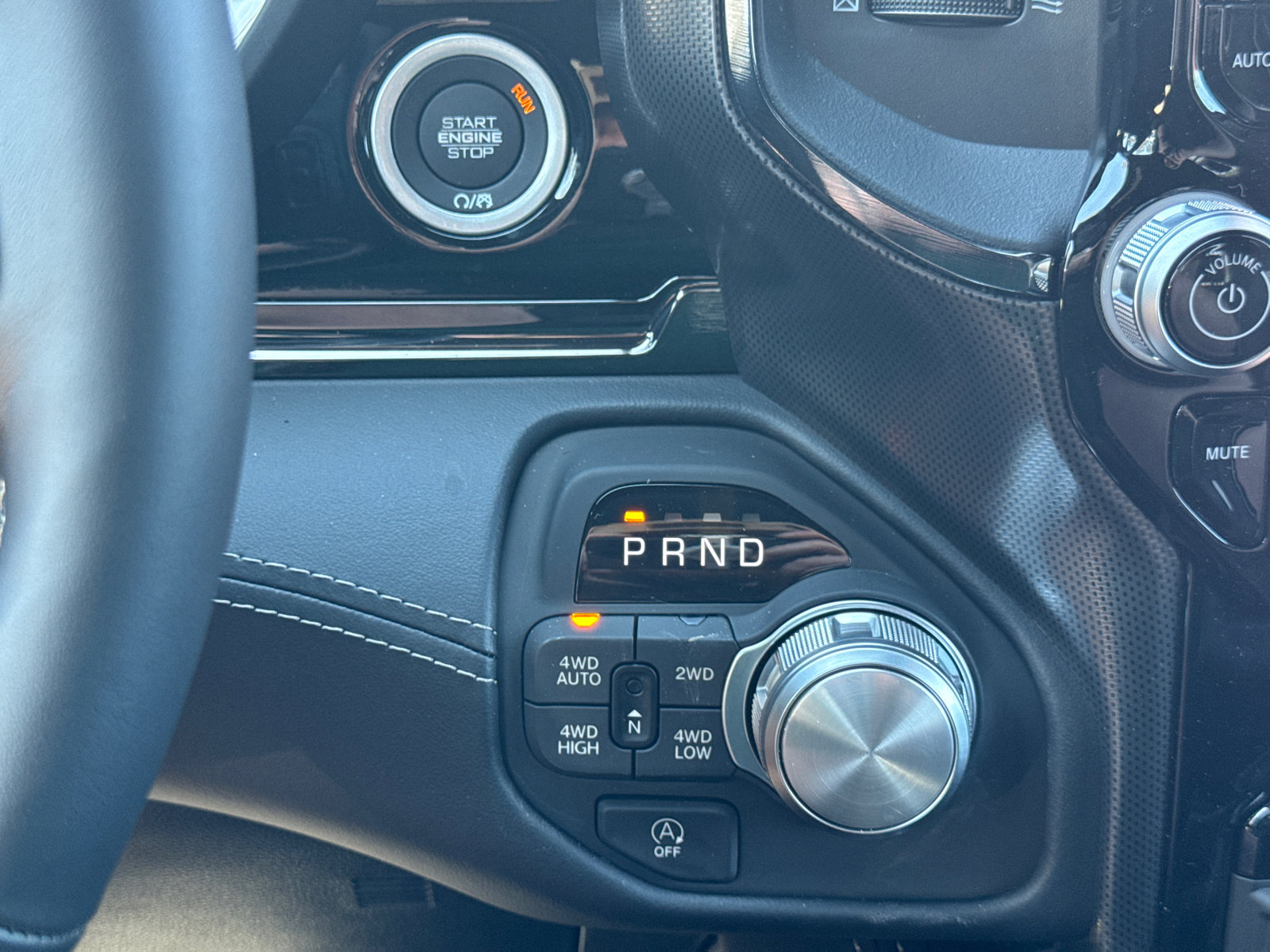 New 2026 RAM 1500 Limited w/ Body Color Bumper Group image 29