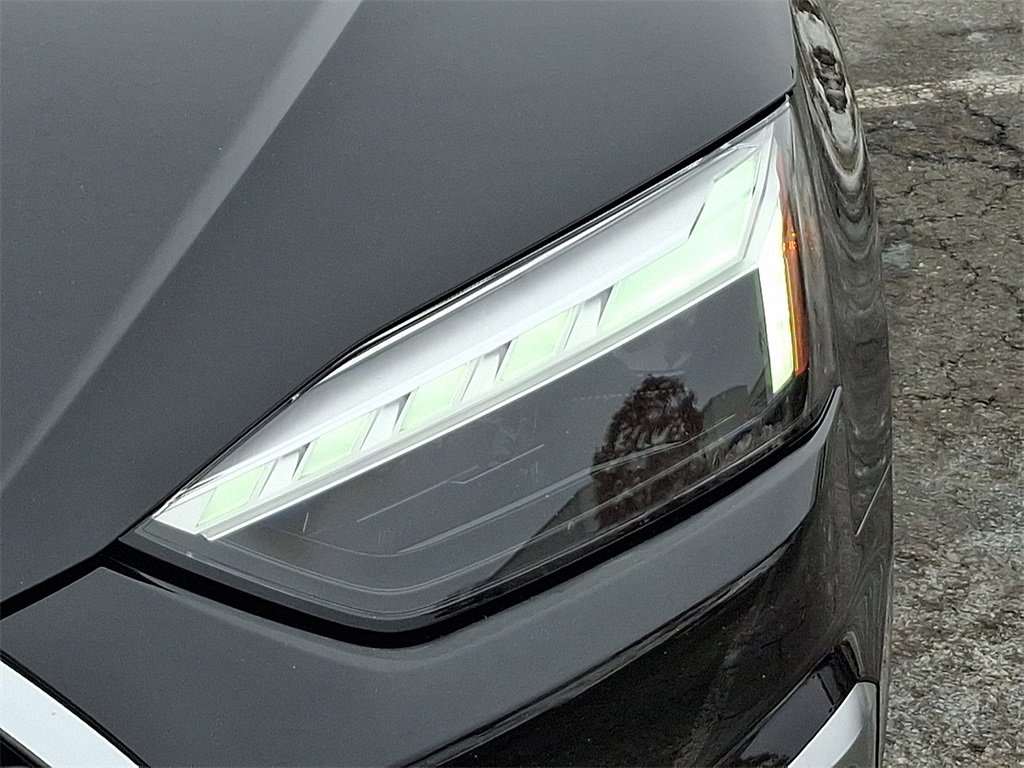 Used 2023 Audi S5 Premium image 9