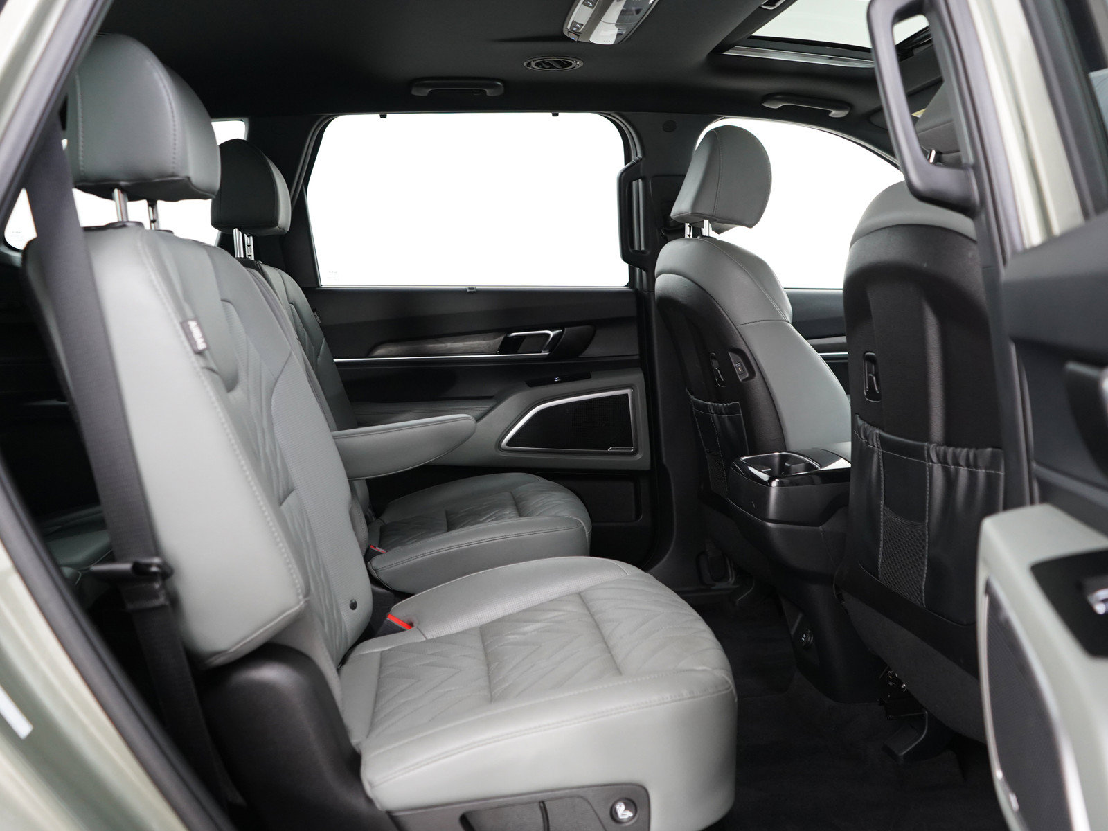 Used 2024 Kia Telluride EX X-Line AWD/4WD image 13