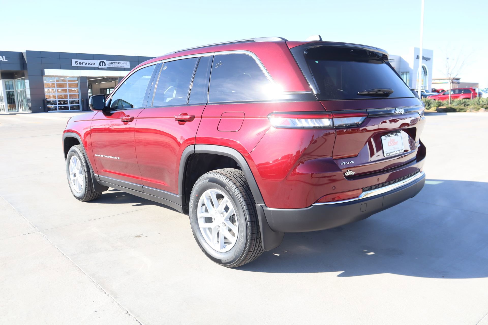 New 2026 Jeep Grand Cherokee Laredo image 23