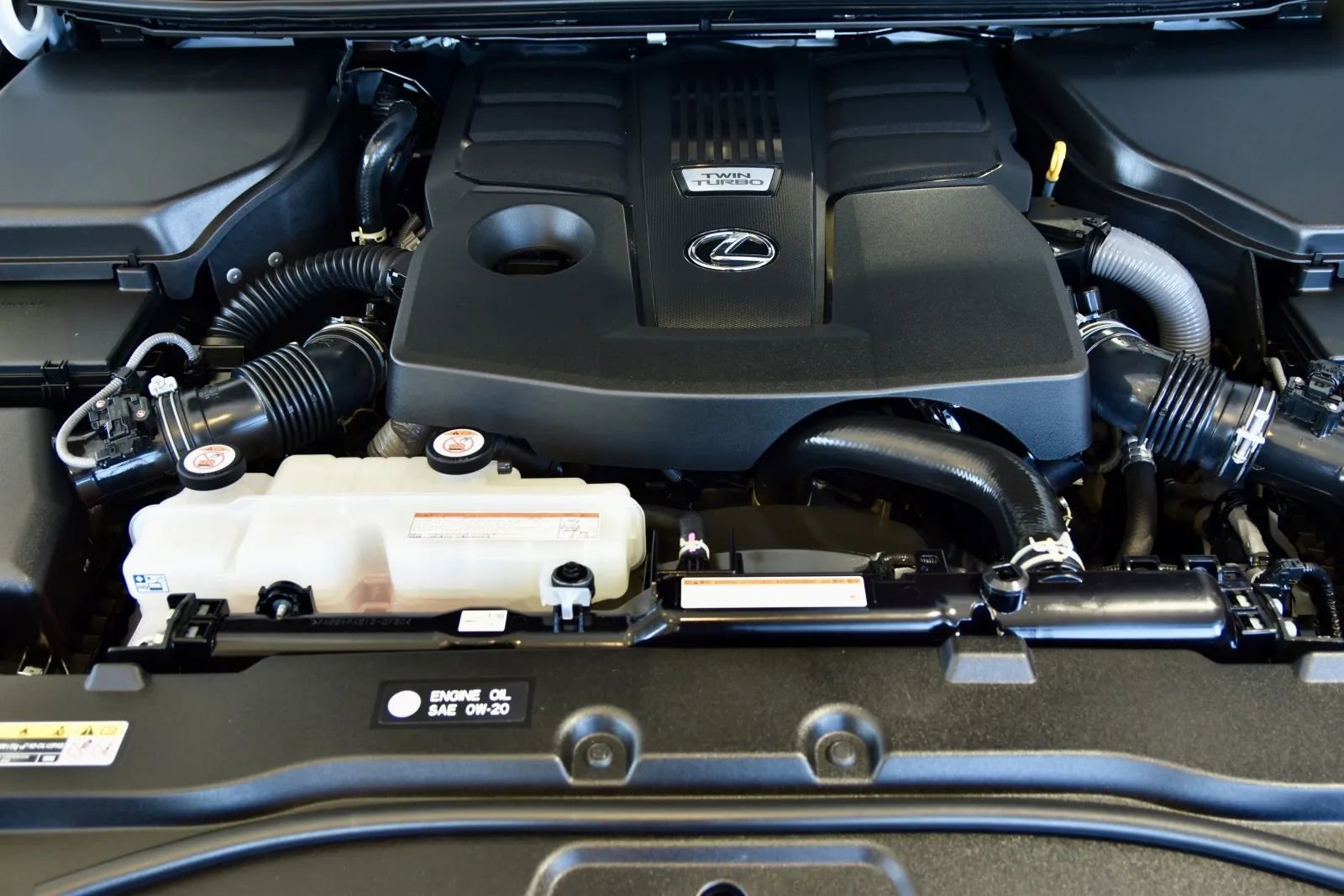 Used 2024 Lexus GX 550 w/ Accessory Package (Z1) image 34