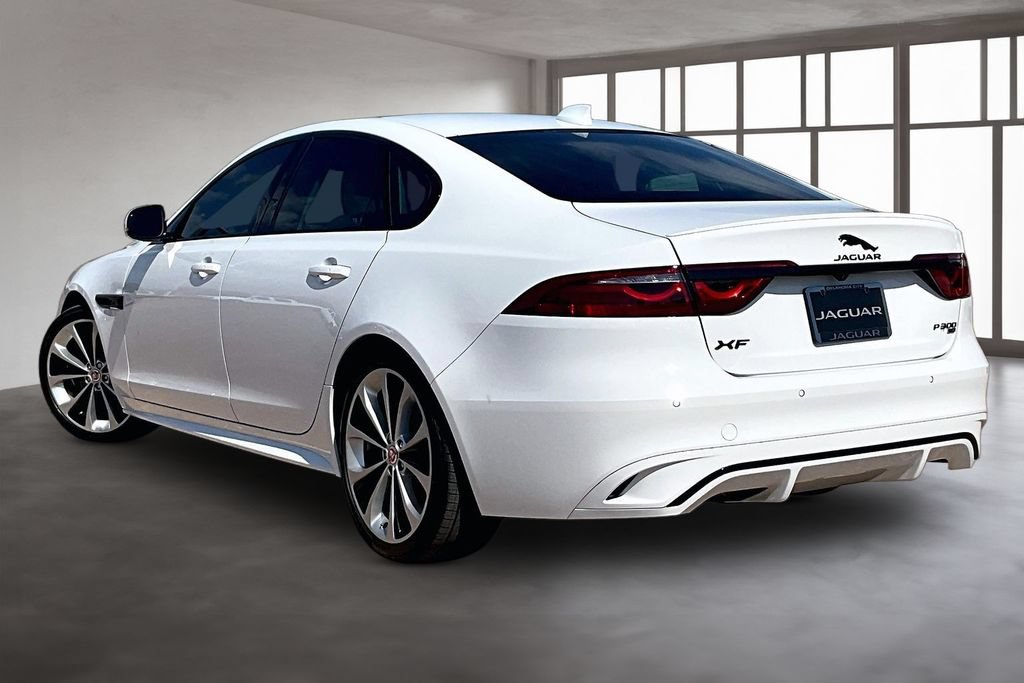 Used 2022 Jaguar XF R-Dynamic SE AWD/4WD image 11