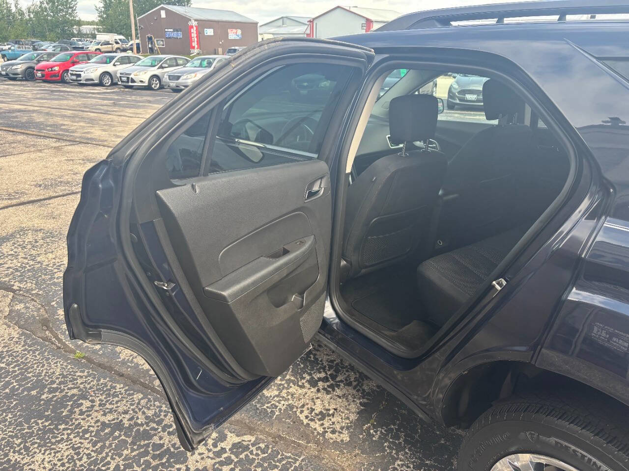 Used 2015 Chevrolet Equinox LT image 10