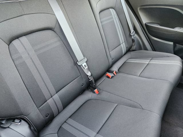 Certified 2025 Hyundai Venue SEL FWD image 20