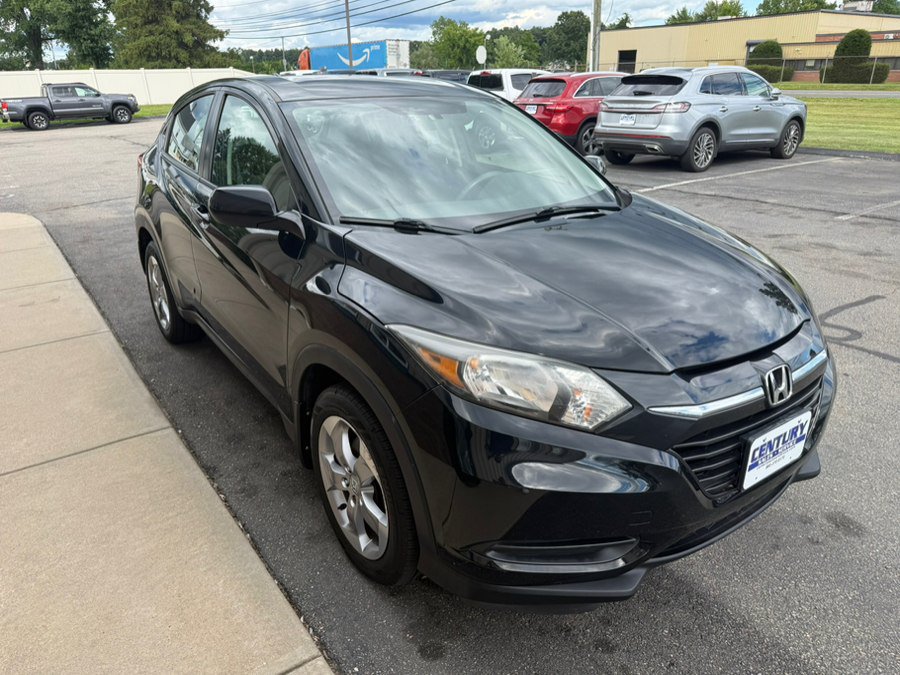 Used 2018 Honda HR-V LX image 11