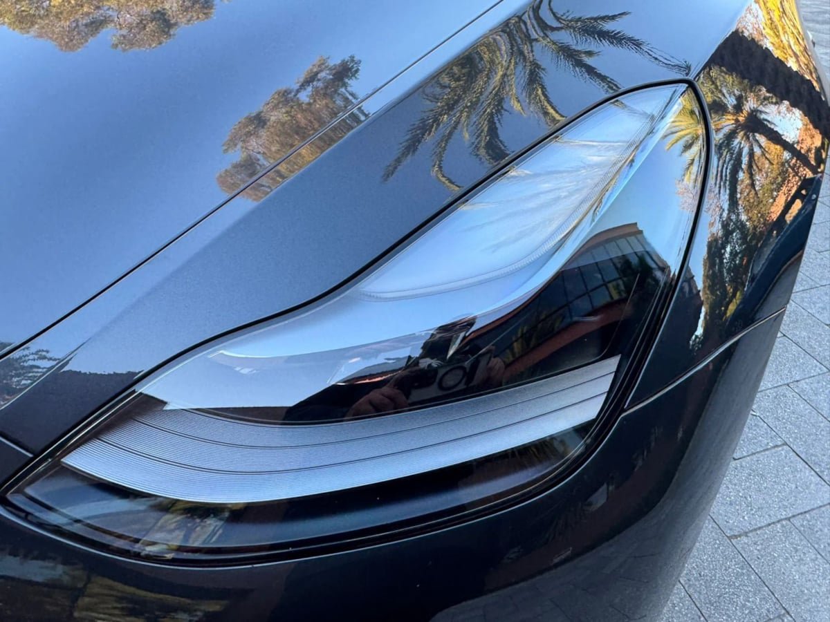 Used 2023 Tesla Model Y Long Range AWD/4WD image 32