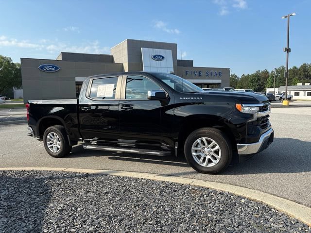 Used 2024 Chevrolet Silverado 1500 LT