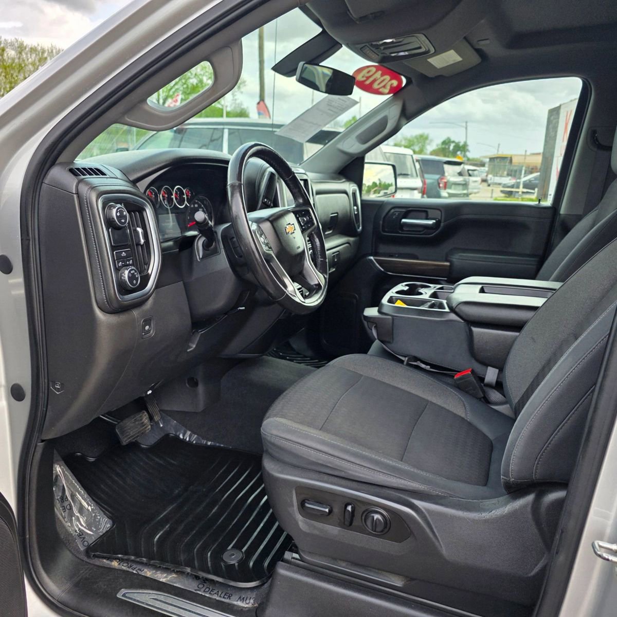 Used 2019 Chevrolet Silverado 1500 LT w/ All-Star Edition RWD image 12