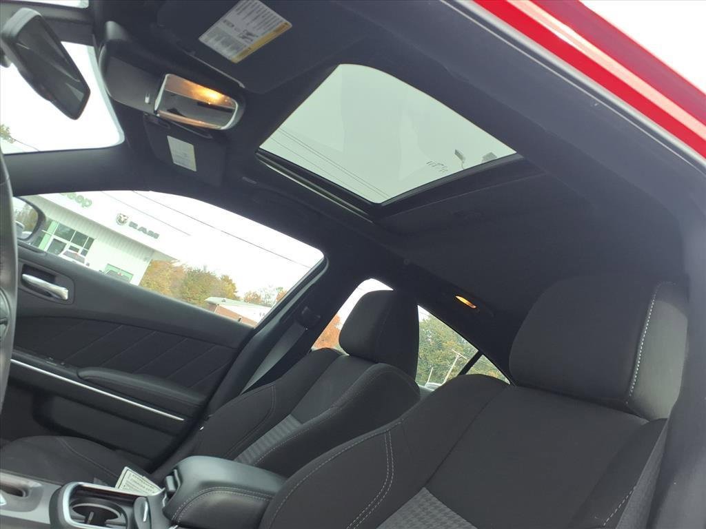 New 2023 Dodge Charger SXT w/ Cold Weather Package image 4