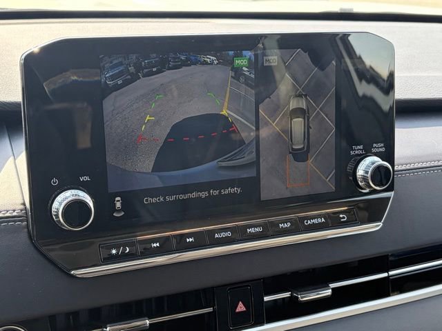 Used 2024 Mitsubishi Outlander SE image 3