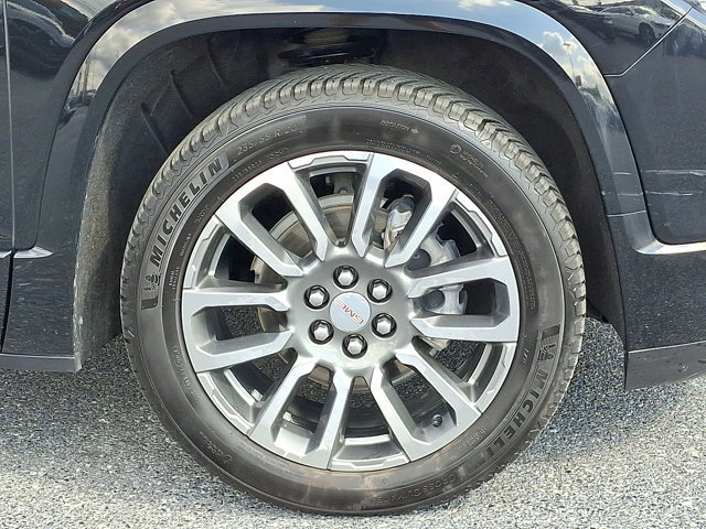 Used 2021 GMC Acadia Denali w/ Denali Ultimate Package AWD/4WD image 8