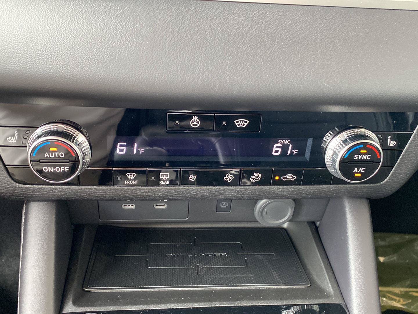 New 2026 Mitsubishi Outlander SE AWD/4WD image 22