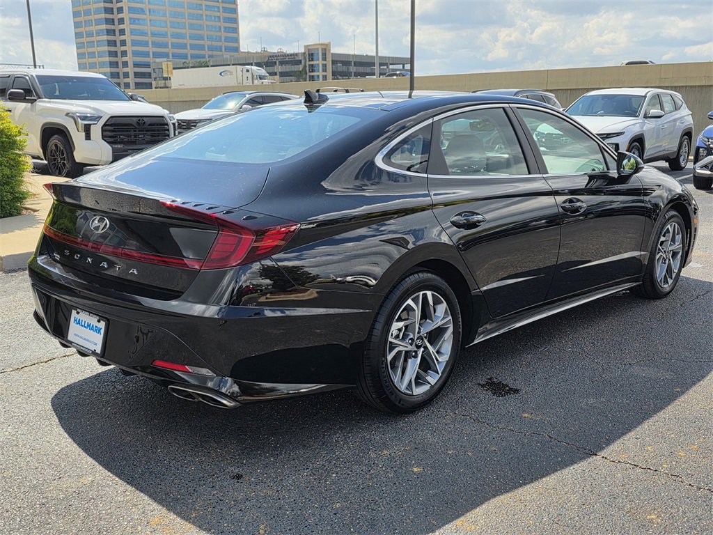 Used 2023 Hyundai Sonata SEL w/ Convenience Package image 4