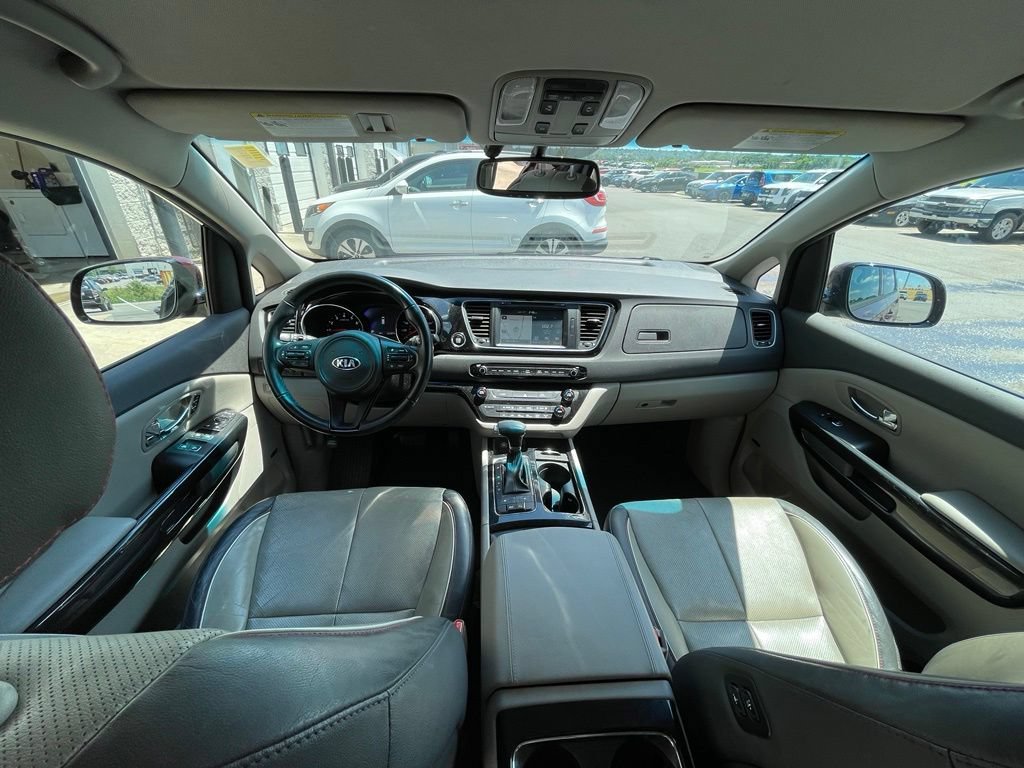 Used 2018 Kia Sedona SX FWD image 20