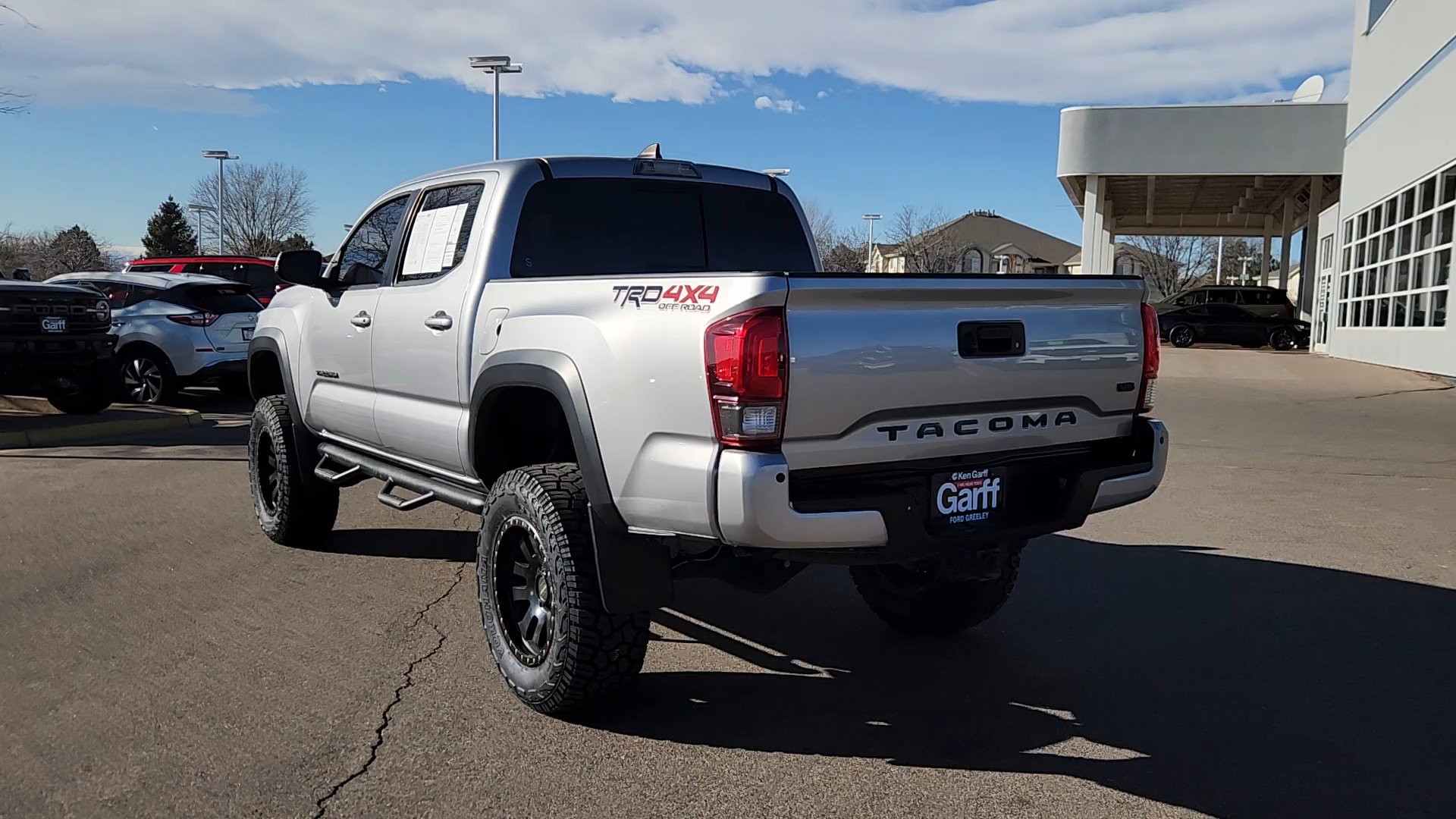 Used 2019 Toyota Tacoma TRD Off-Road image 11