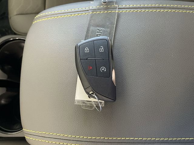 New 2026 Chevrolet Colorado ZR2 w/ Technology Package image 36