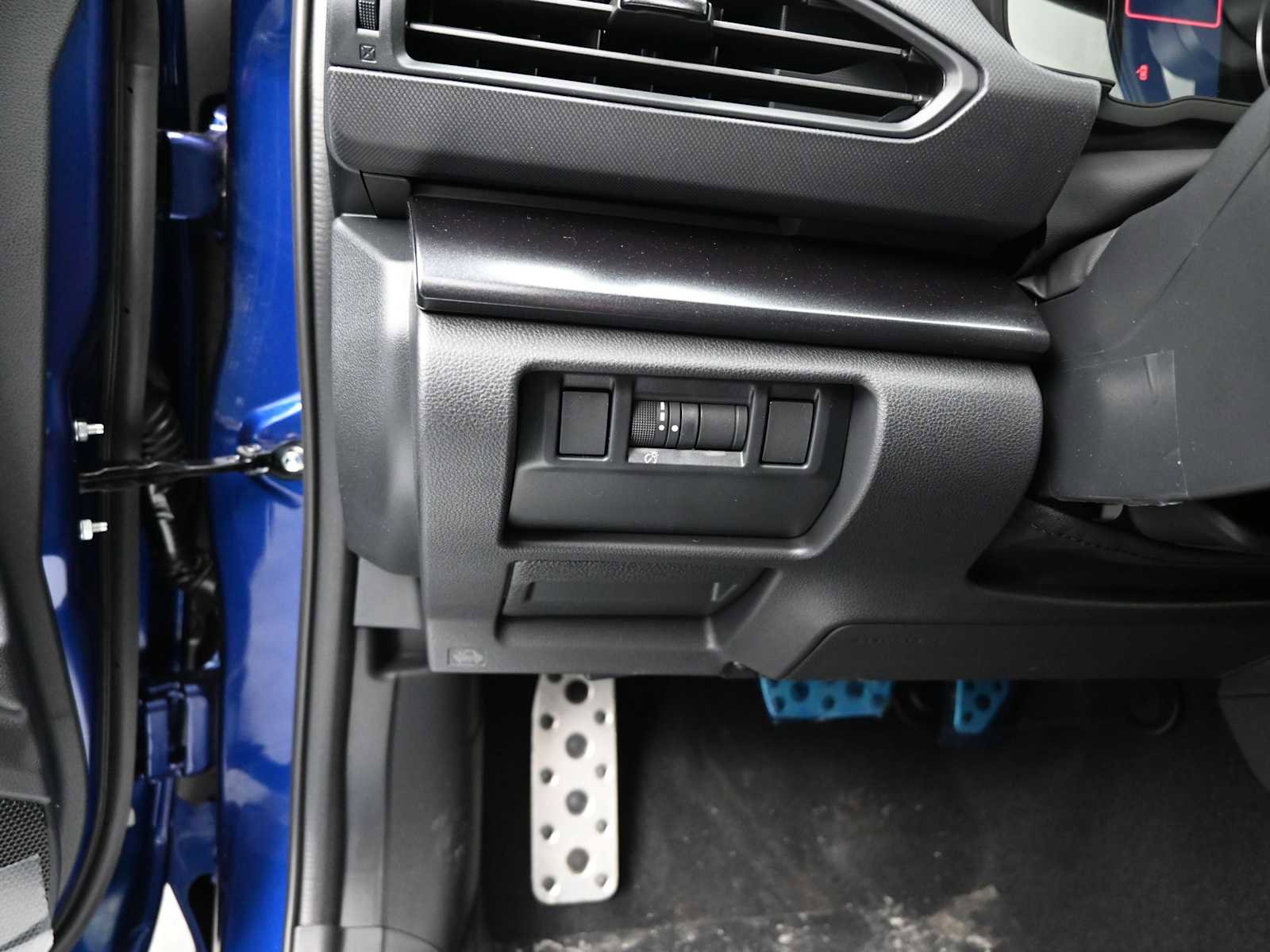 Used 2025 Subaru Impreza RS AWD/4WD image 13