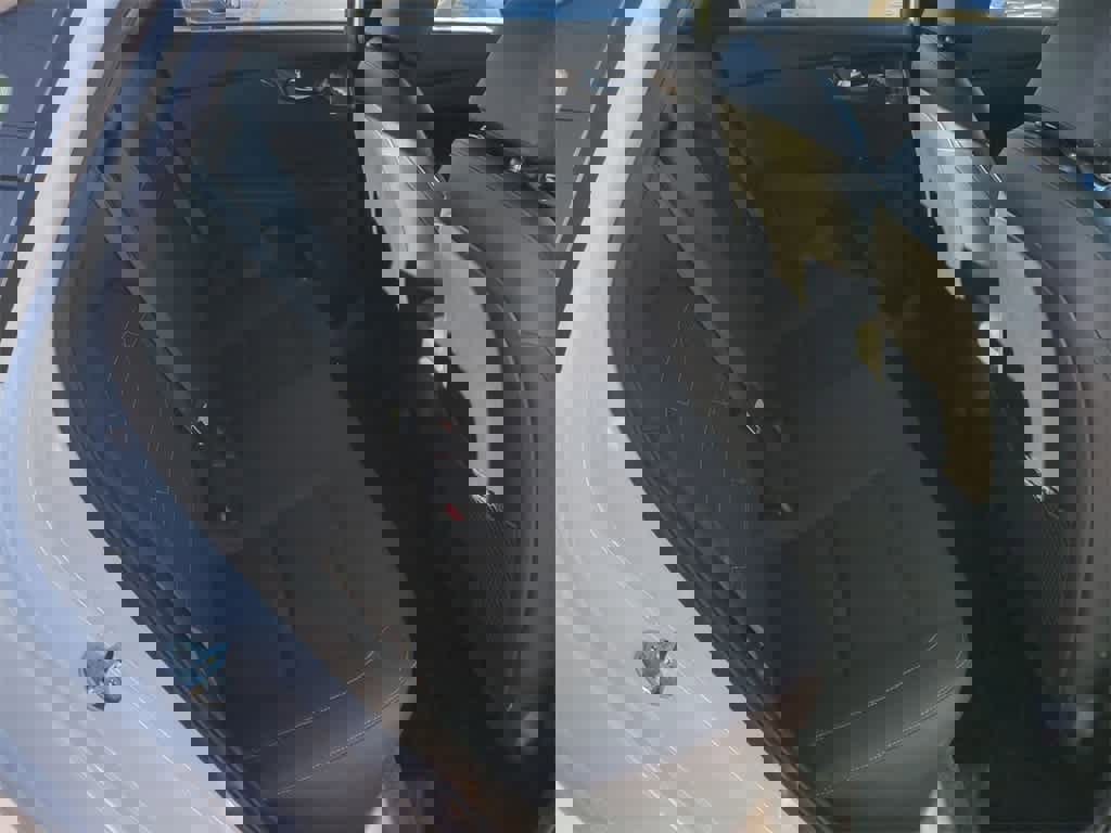 Used 2024 Kia Forte GT-Line w/ GT-Line Premium Package image 13