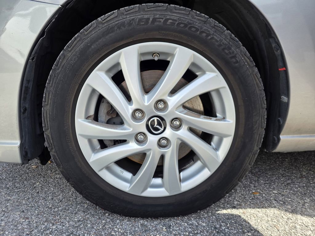 Used 2015 MAZDA MAZDA5 Sport image 27