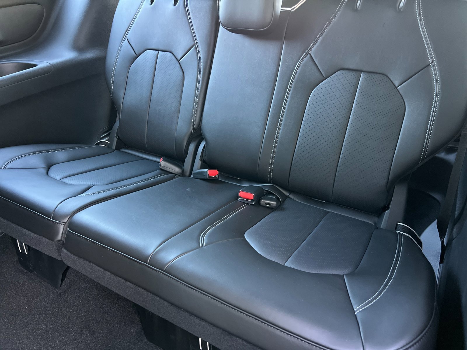 New 2026 Chrysler Pacifica Select image 15