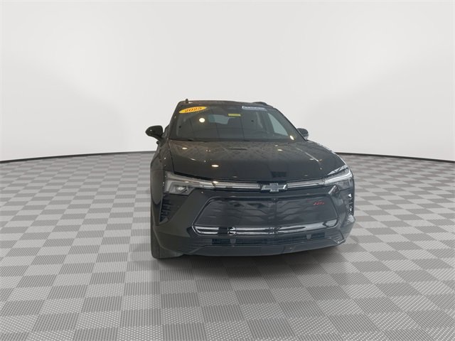 Certified 2025 Chevrolet Blazer EV RS image 3