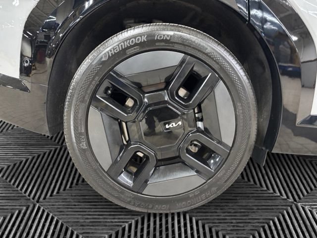 Used 2026 Kia EV9 GT-Line AWD/4WD image 32