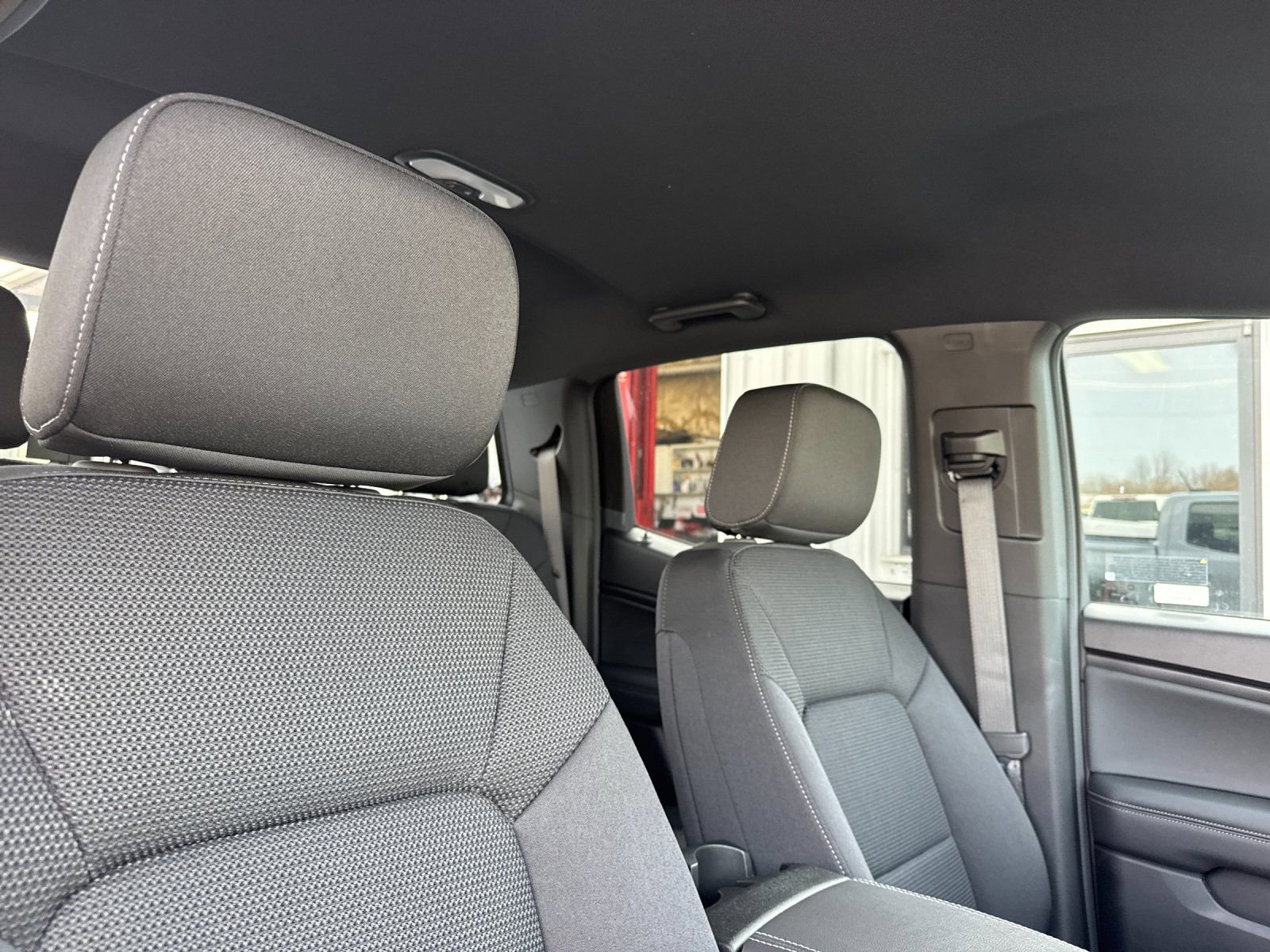 New 2026 GMC Canyon Elevation RWD image 17