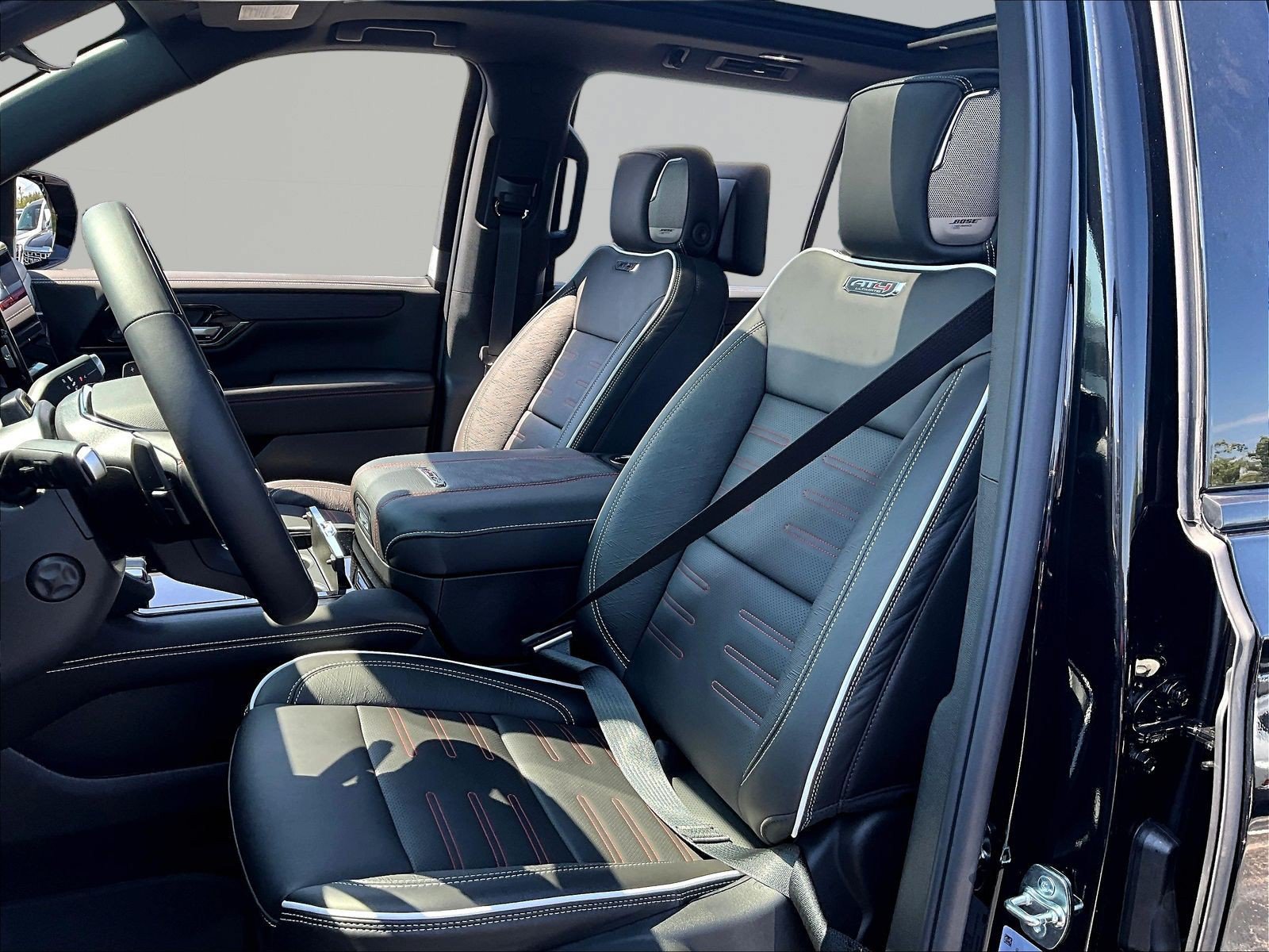 New 2026 GMC Yukon XL AT4 Ultimate AWD/4WD image 17
