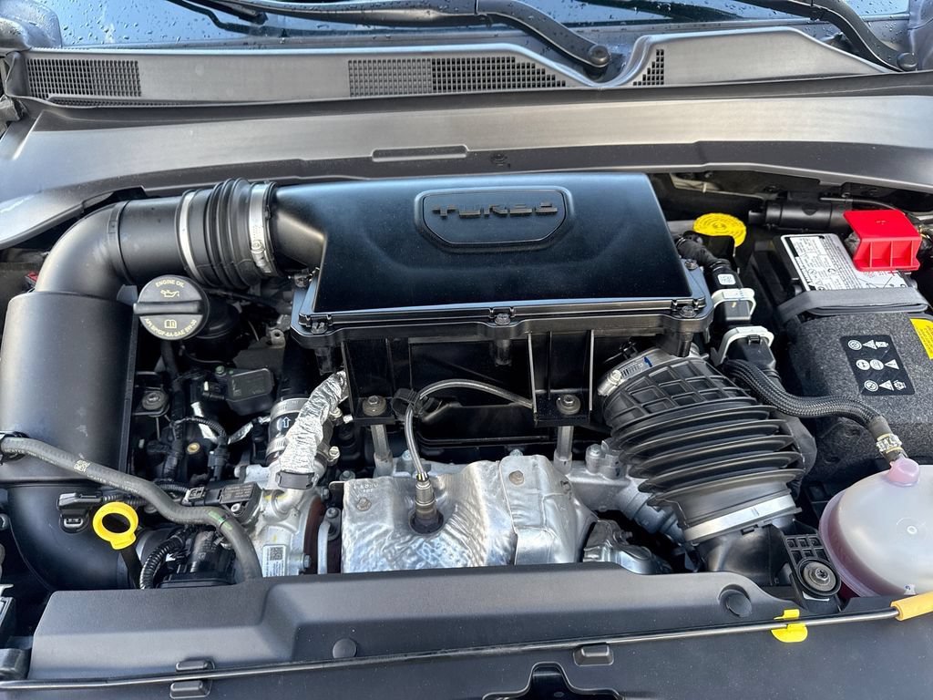 Used 2025 Jeep Compass Limited AWD/4WD image 17