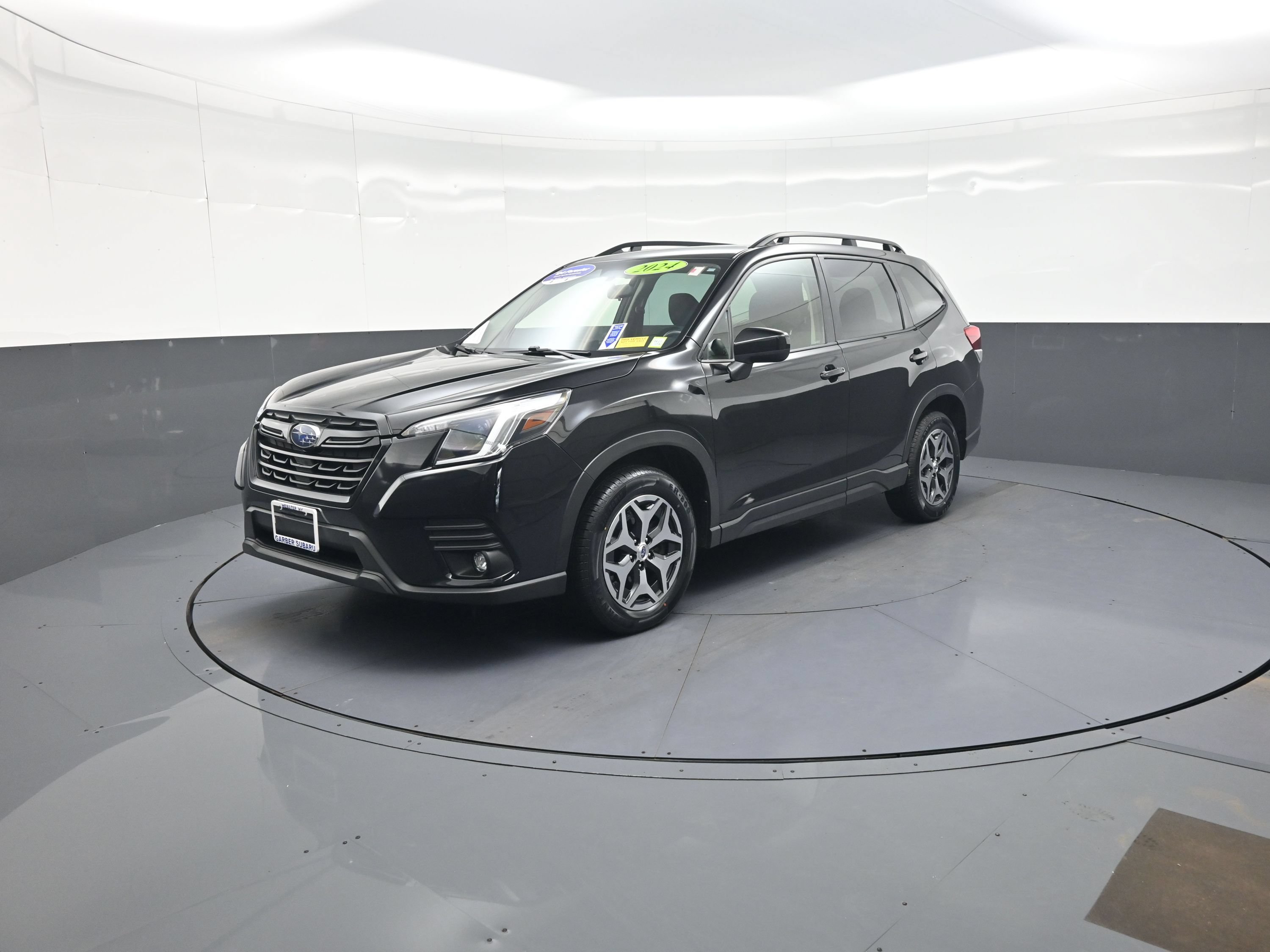 Used 2024 Subaru Forester Premium AWD/4WD image 7