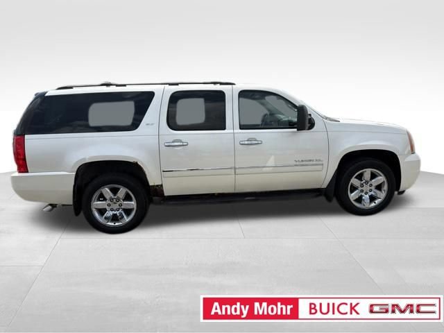 Used 2012 GMC Yukon XL SLT w/ SLT-2 Equipment Package AWD/4WD image 12